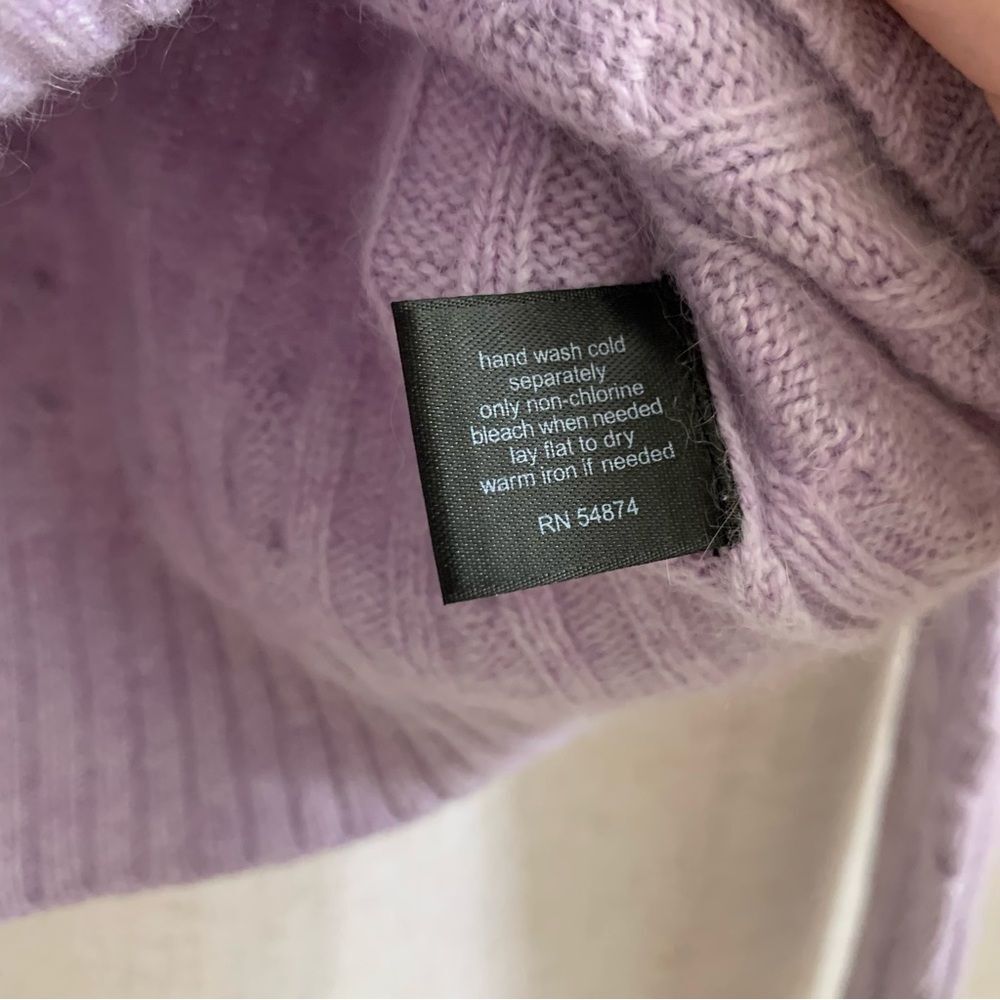 The Limited Lambswool Angora Cashmere Cropped lavender Cable Knit Sweater Small - Picture 5 of 5